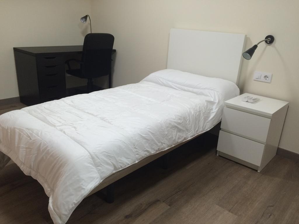 Europa House Village San Vicente Raspeig Oda fotoğraf